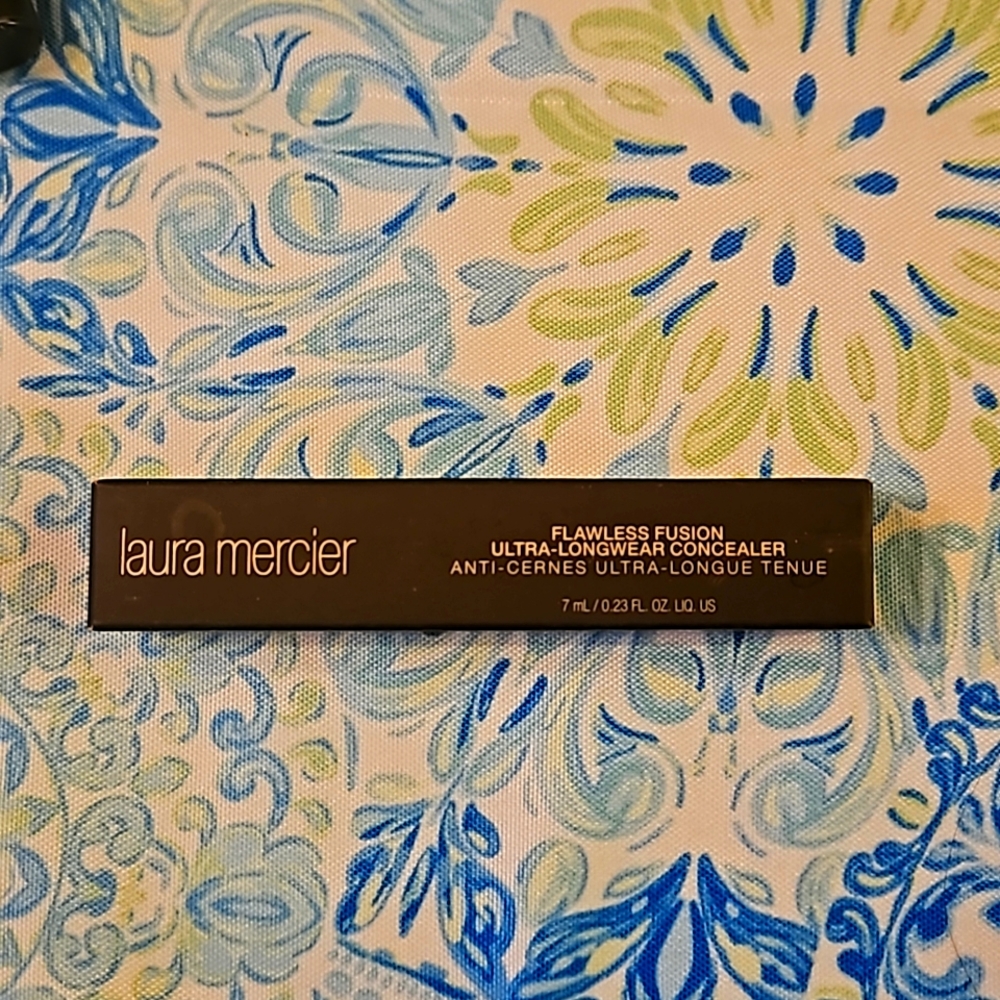 Laura Mercier concealer
